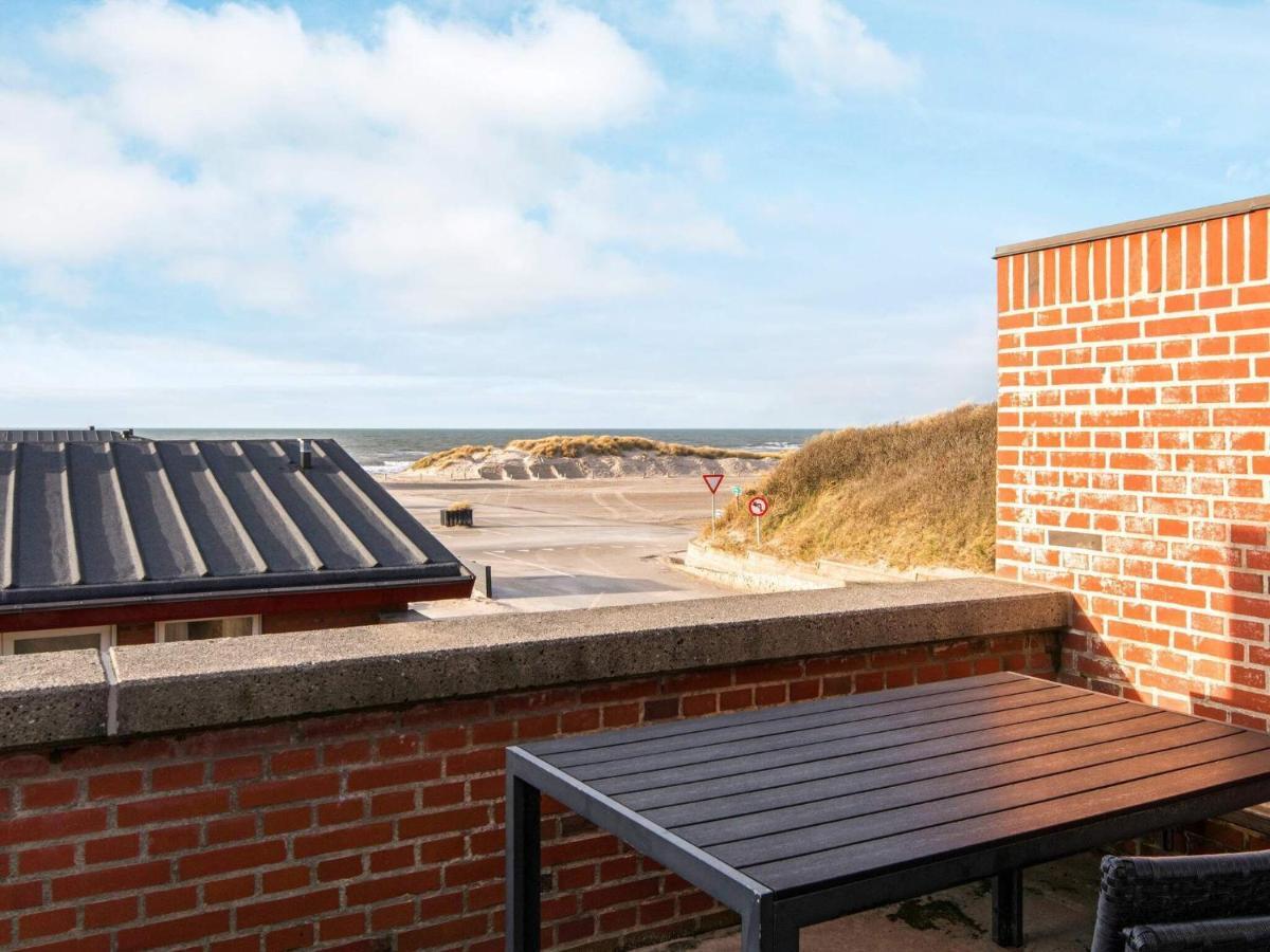 6 Person Holiday Home In Henne Henne Strand Exterior foto